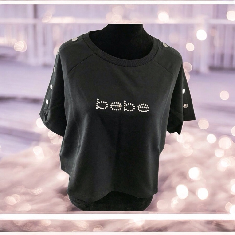 🆕Bebe Short Sleeve Crop Snap Shoulder